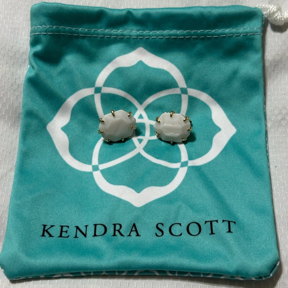 Kendra Scott Gold and White Clip On Earrings